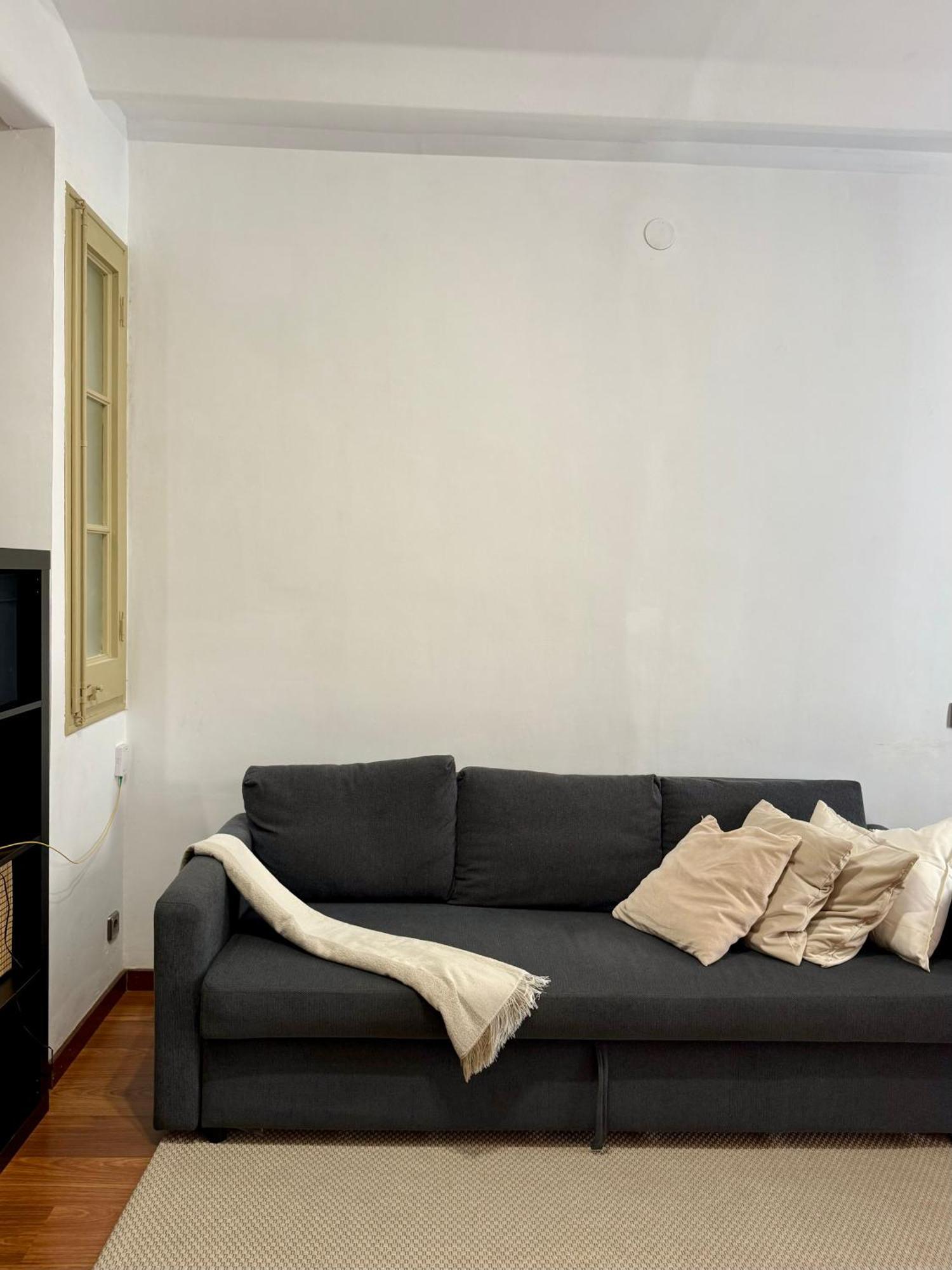 Newly Renovated Stylish Eixample - Great Location Barcelona Buitenkant foto