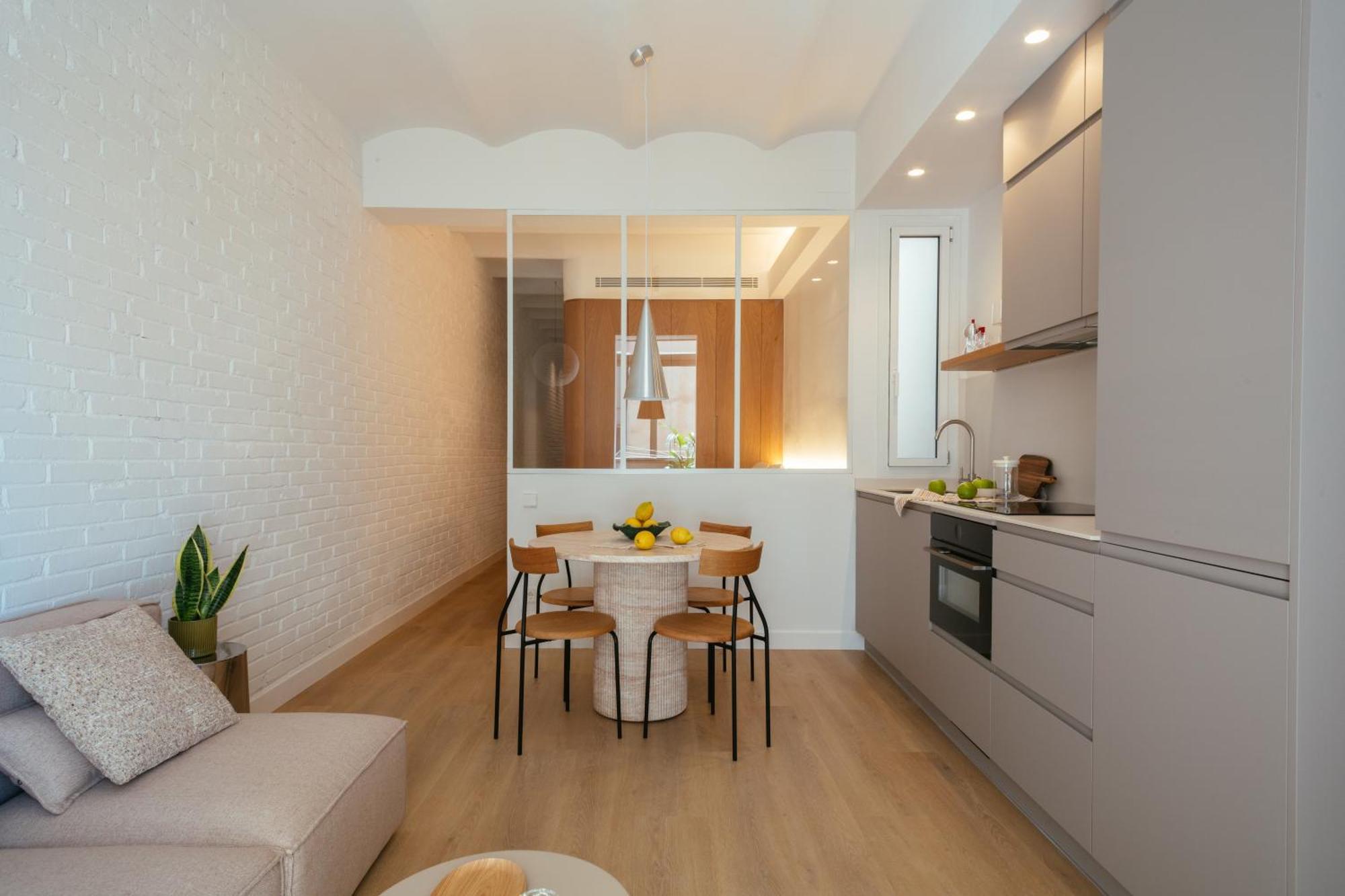 Newly Renovated Stylish Eixample - Great Location Barcelona Buitenkant foto
