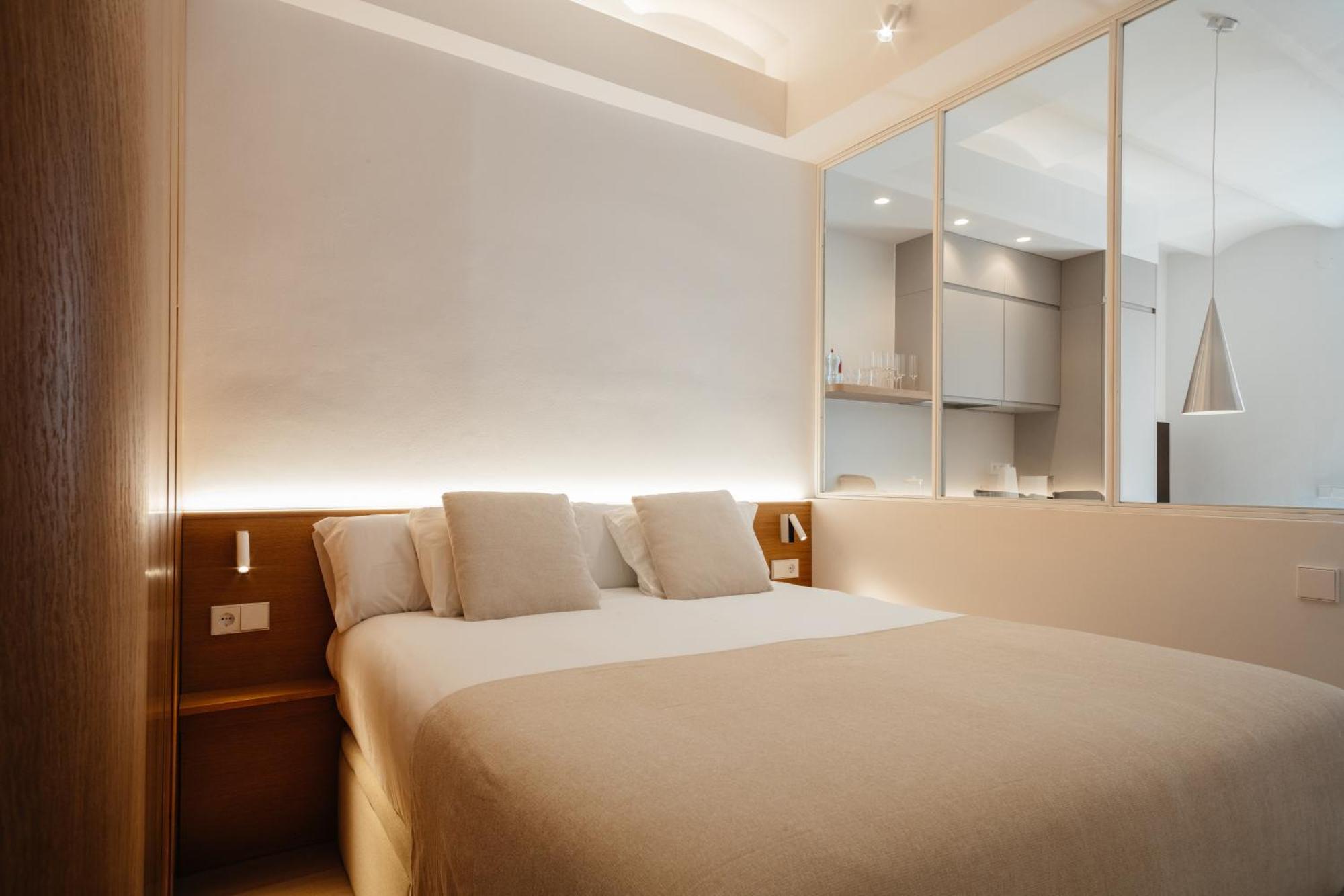 Newly Renovated Stylish Eixample - Great Location Barcelona Buitenkant foto