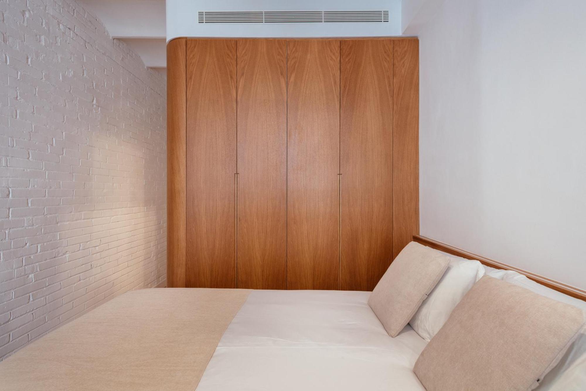 Newly Renovated Stylish Eixample - Great Location Barcelona Buitenkant foto
